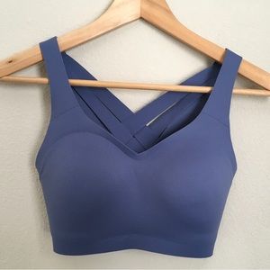 Lululemon Enlite Weave Sports Bra 32D